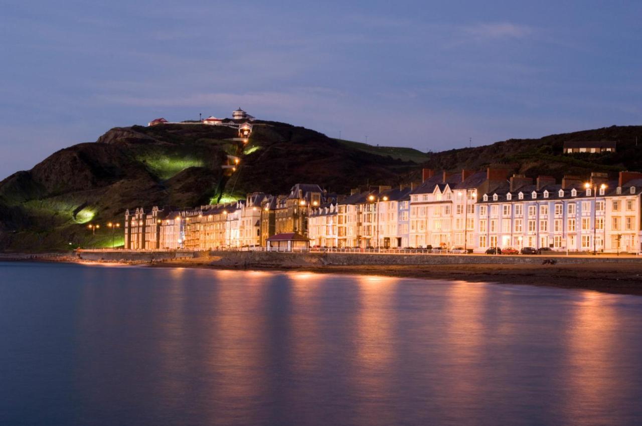 Aparthotel No 46 Marine Terrace Aberystwyth Exterior foto